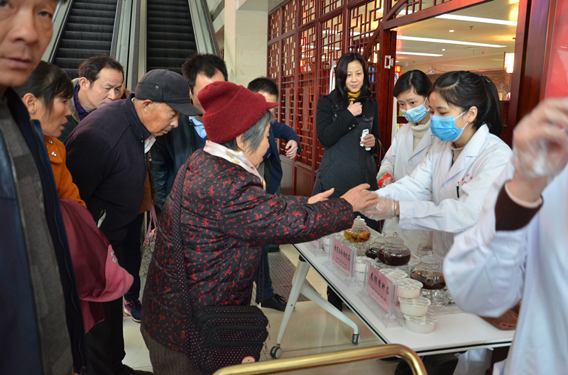 C:\Documents and Settings\Administrator\桌面\新建文件夹 (6)\DSC_0023_副本.jpg